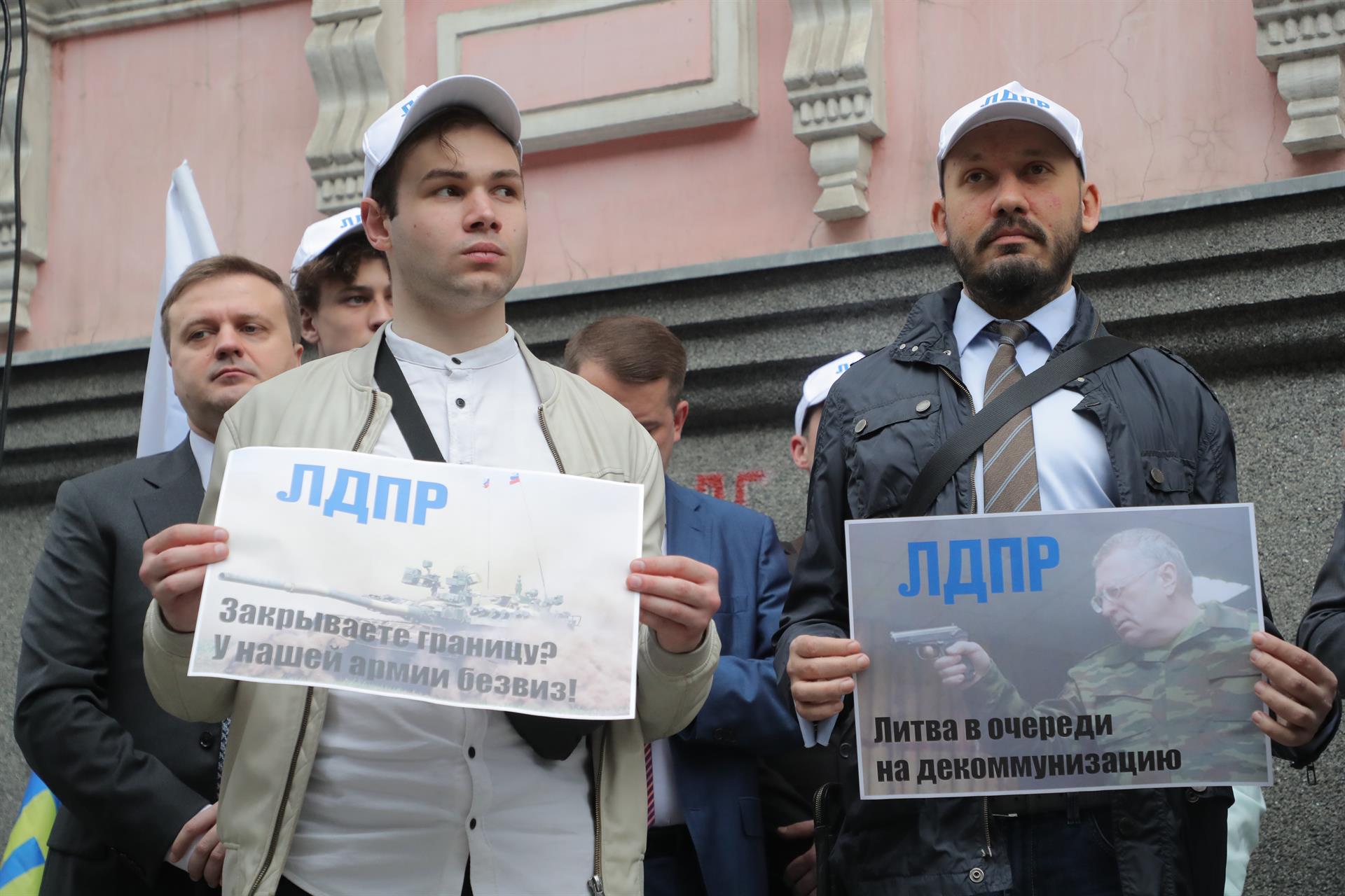 Rusia llama a la UE a restablecer "inmediatamente" tránsito con Kaliningrado
