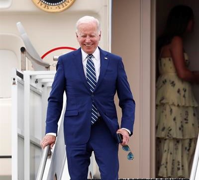 Biden lleva su nuevo plan migratorio a cumbre en México