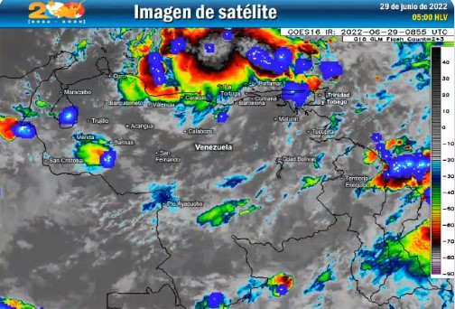 Potencial ciclón ya debilitado se desplaza hacia las costas del estado Miranda