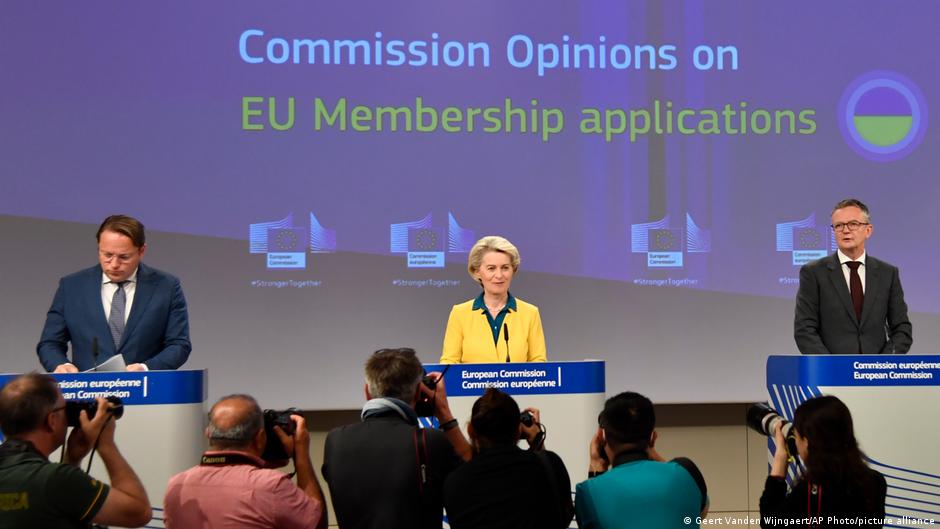Comisión Europea propone que Ucrania sea candidata a miembro de la UE