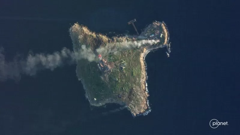 Isla de las Serpientes: por qué es clave que Ucrania le haya arrebatado a Rusia el control del islote en el mar Negro