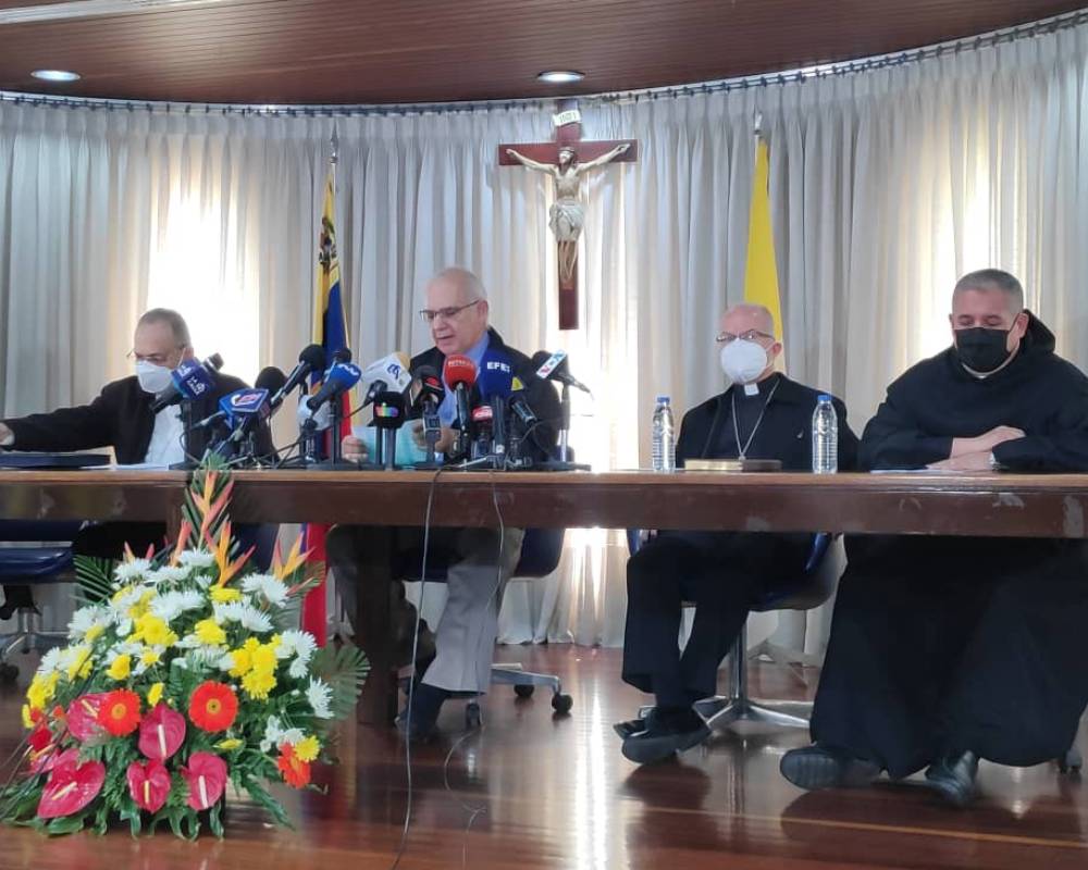 CEV dice que sí ha sancionado a los sacerdotes que han cometido pederastia