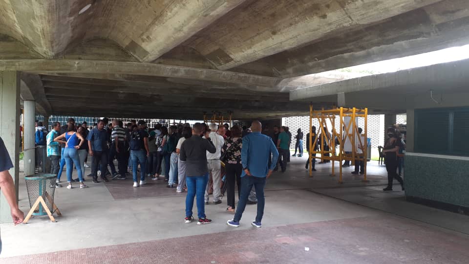 Egresados de la UCV escogen a sus representantes este #13Jul
