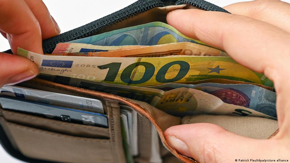 Crece la economía de la Eurozona y aumenta la inflación