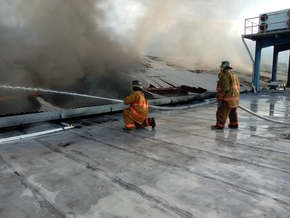 Controlan incendio en galpones de empresa de embutidos en Aragua este #23Ago