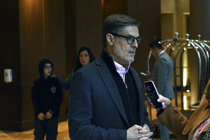 Félix Plasencia llega a Colombia para presentar cartas credenciales y restablecer relaciones