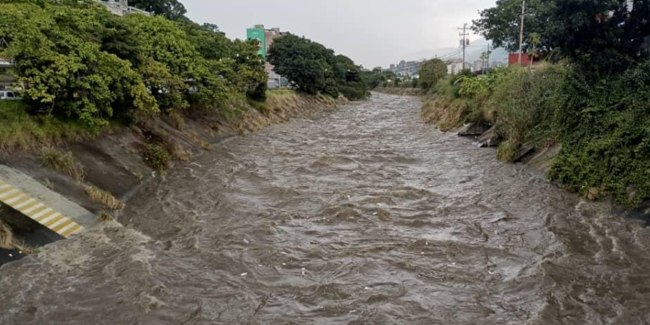 Autoridades en alerta ante las lluvias de este #25Ago
