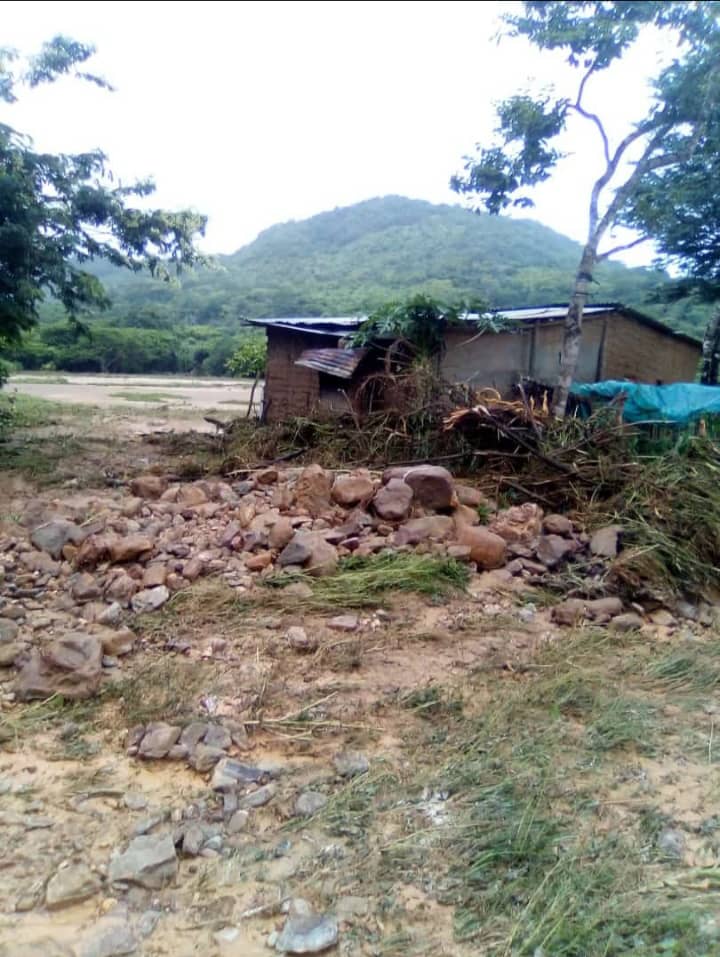 Al menos 18 familias afectadas en Barinas por desbordamiento del río Socopó