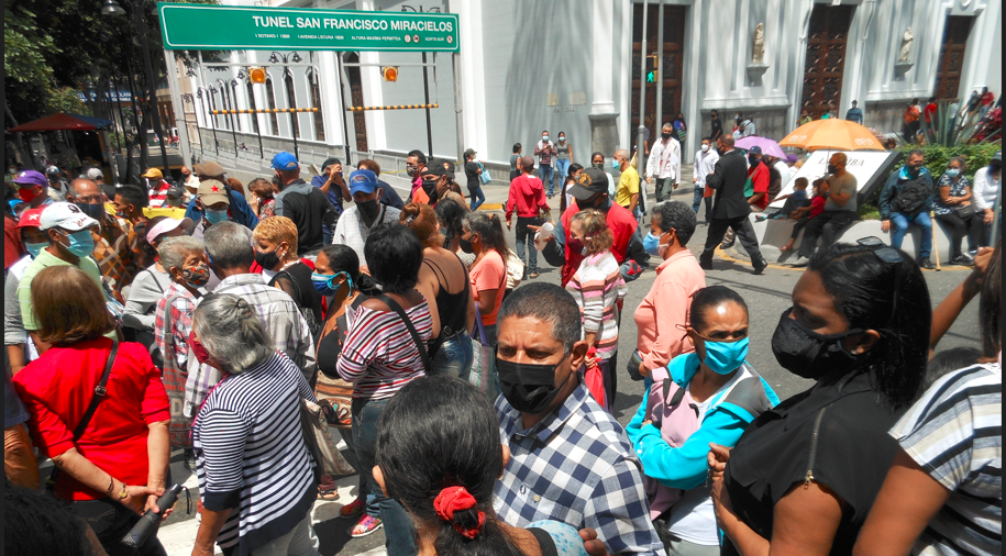 Trabajadores denuncian seguir en el «limbo» tras supresión del Distrito Metropolitano de Caracas
