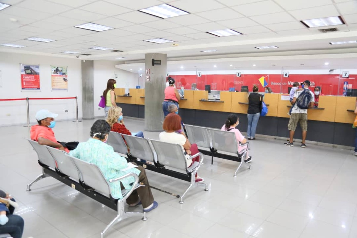 Retiro de divisas en efectivo