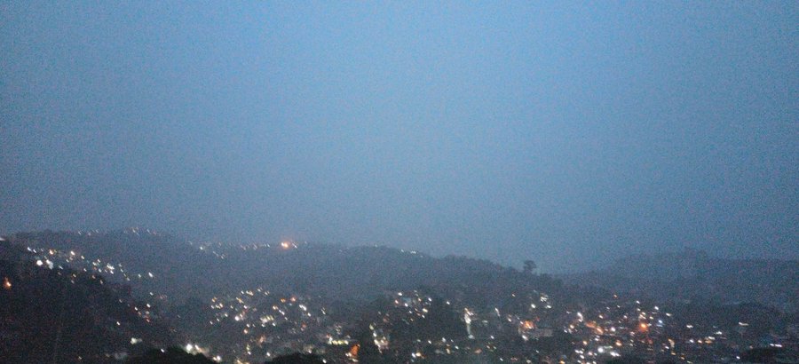 Una vaguada y la onda tropical 45 en el Esequibo dejarán lluvias de intensidad variable