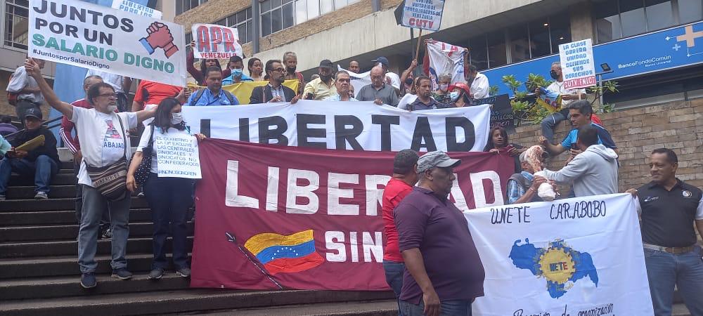 Denuncian que libertad de sindicalistas fue condicionada a memorándum de la OIT