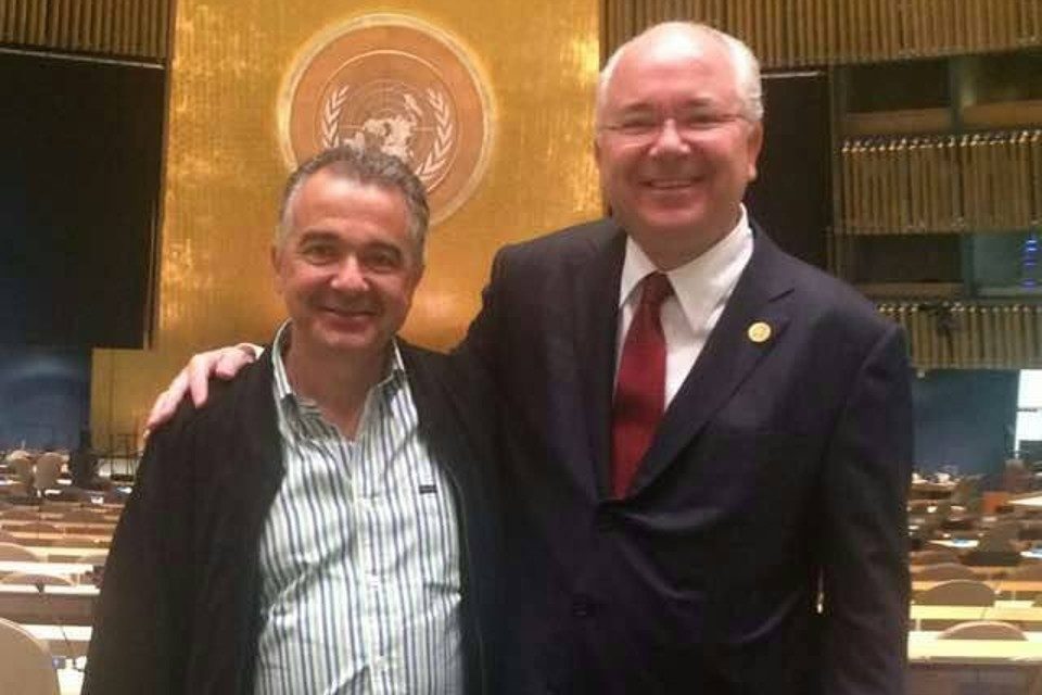 Rafael Ramírez asegura que detención de su hermano es "una retaliación política"