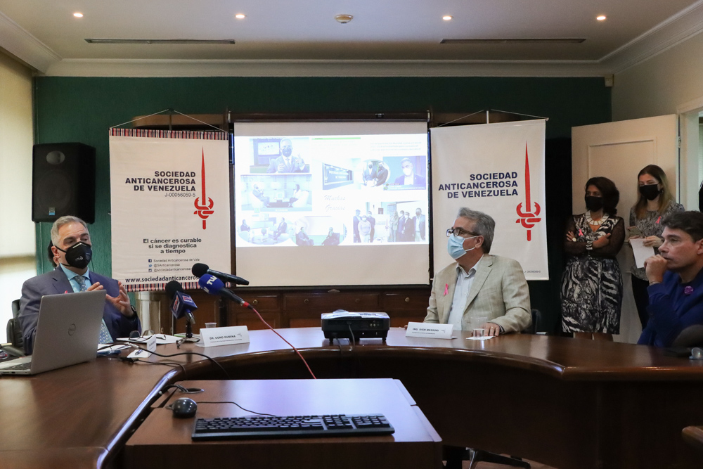 Sociedad Anticancerosa llama a aumentar financiamiento contra el cáncer de mama y de cuello uterino