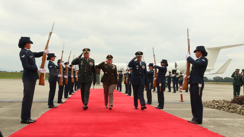 Jefa del Comando Sur de EE.UU. visita Colombia para fortalecer cooperación