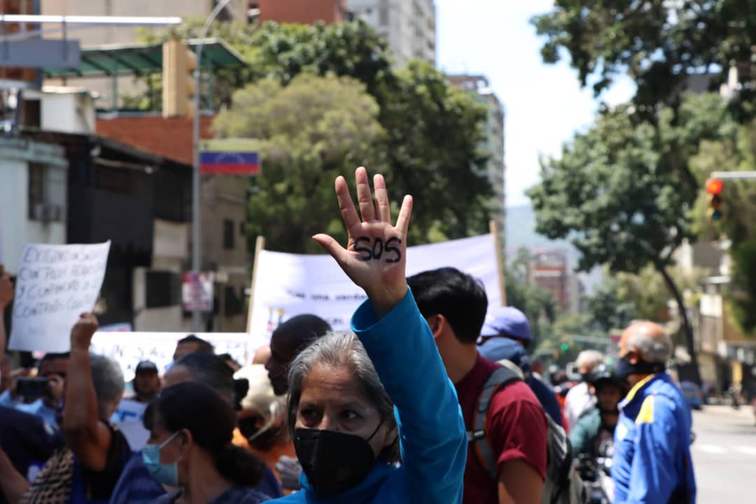 Trabajadores públicos y jubilados se movilizan hasta el TSJ