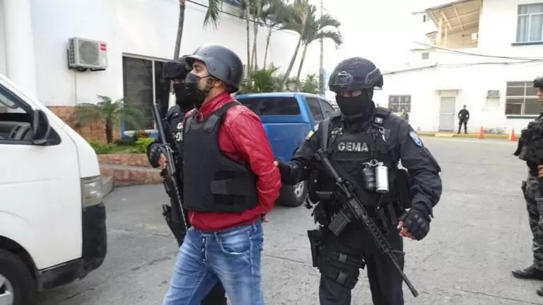 Quién era Leandro Norero, el "patrón" acusado de ser uno de los principales narcos de Ecuador que murió en la última matanza carcelaria en el país