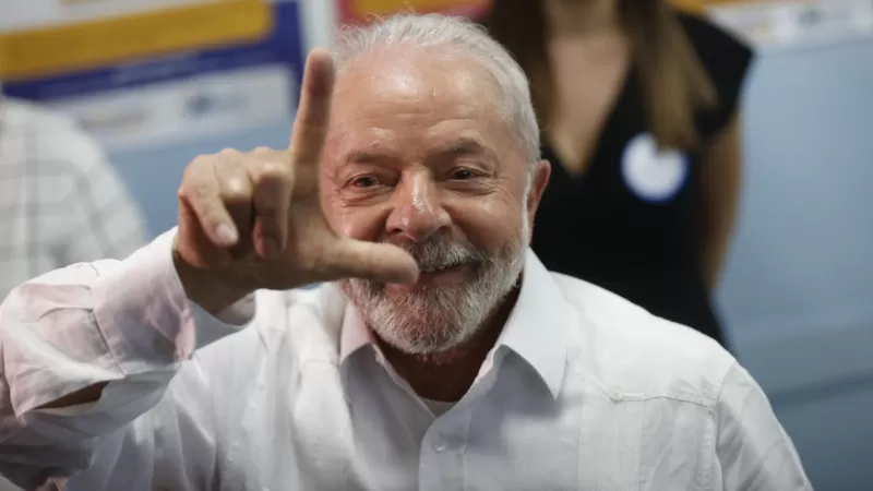 Lula presidente de Brasil: el asombroso regreso del "político más popular del mundo" que ahora reconquista el poder