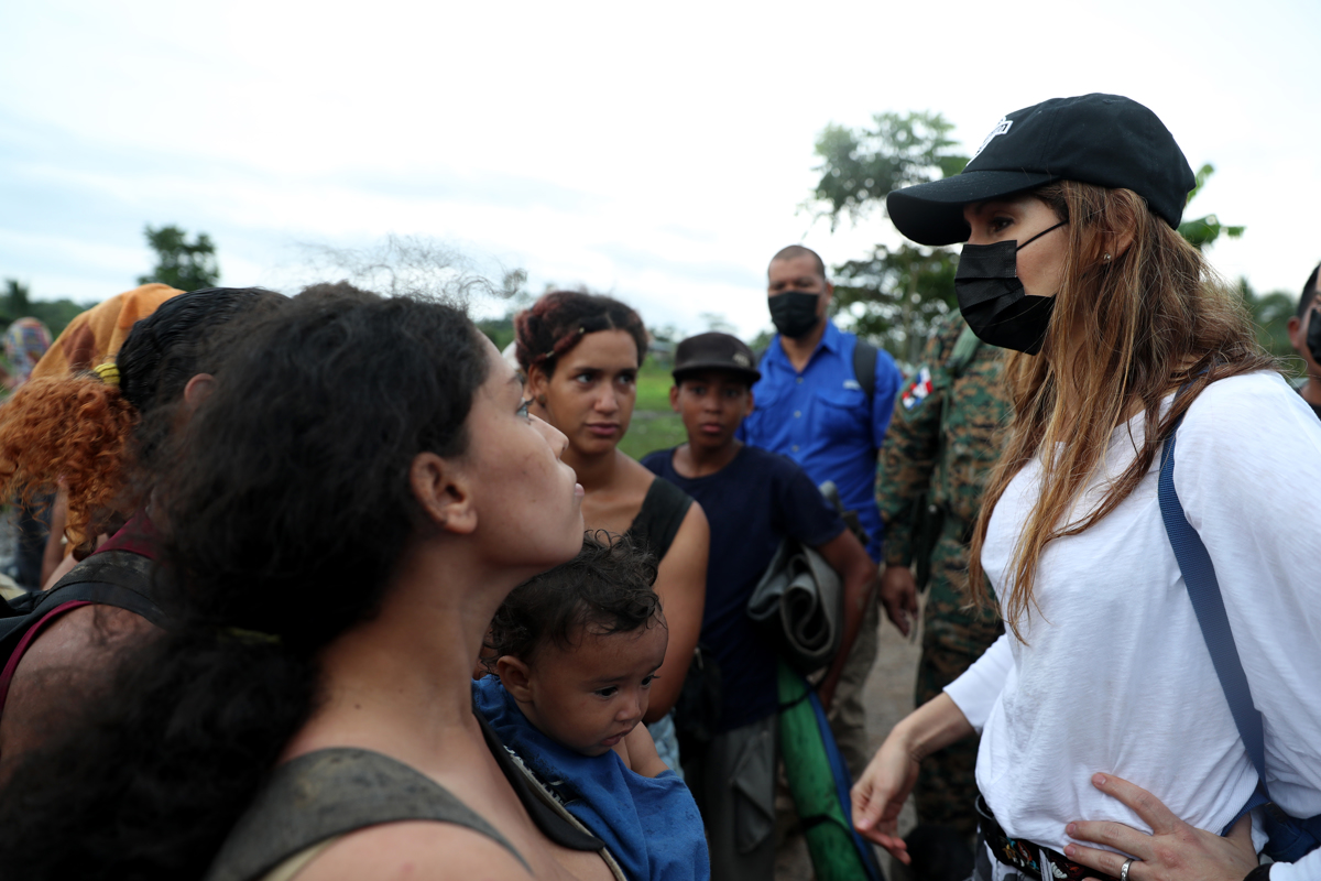 Panamá pide ayuda para gestionar la ola de migrantes en tránsito hacia EE.UU.