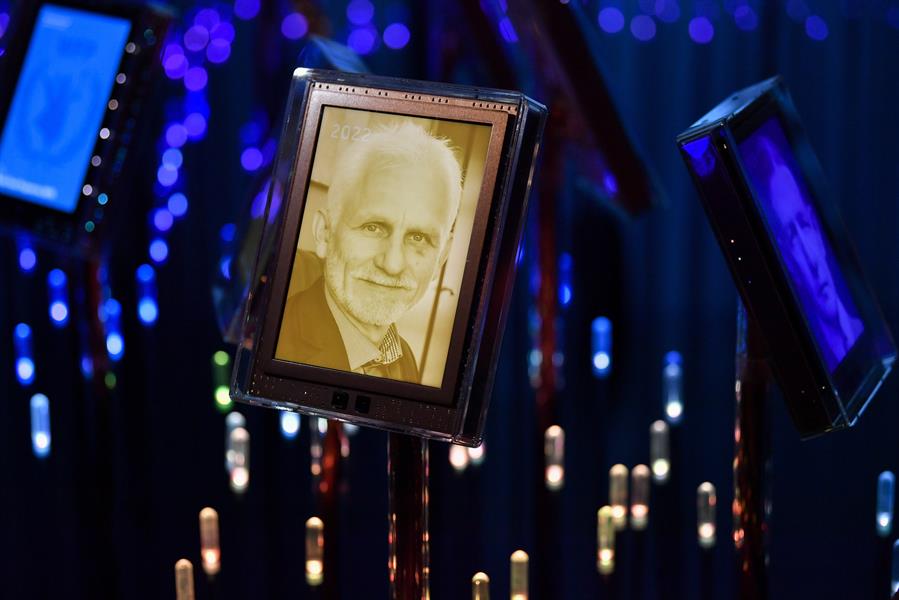 Bielorrusia critica entrega del Premio Nobel al encarcelado Ales Bialiatski