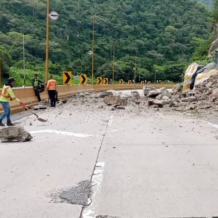 Lluvias siguen causando estragos en Caracas y el occidente del país