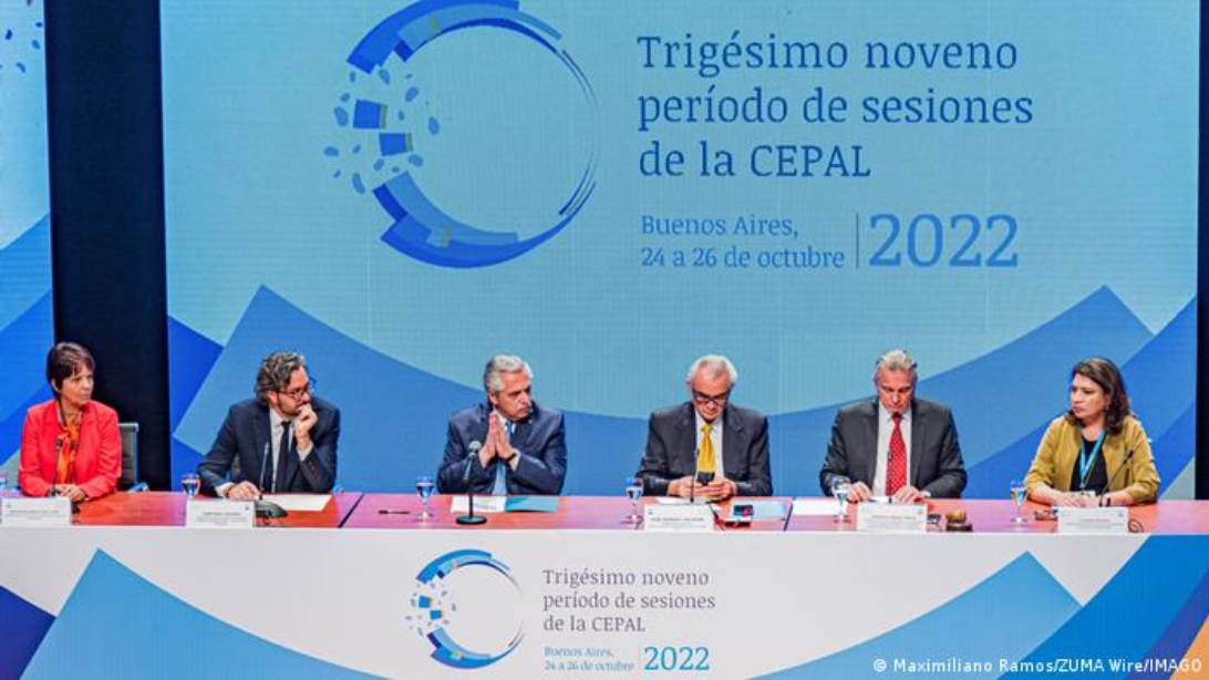 Guterres pide alivio de deuda y un "impulso masivo" para Latinoamérica