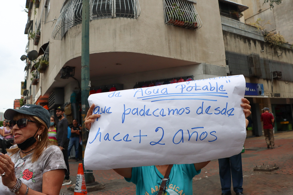 La Candelaria- protesta por agua (Mairet Chourio)