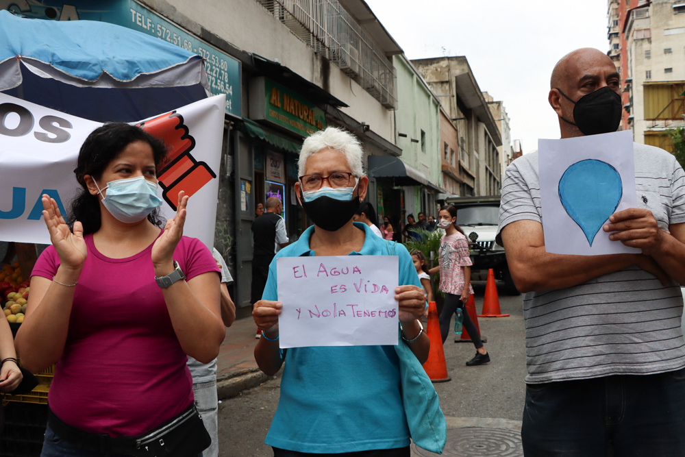 La Candelaria- protesta por agua (Mairet Chourio)