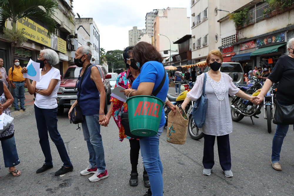 La Candelaria- protesta por agua (Mairet Chourio)