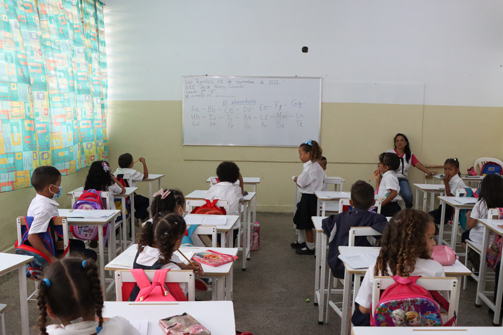 Las Tejerías- estudiantes- 4 de noviembre (Mairet Chourio)