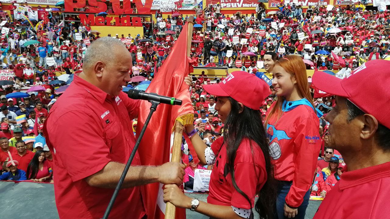 Cabello pide a bases del Psuv «visitar» a opositores y «convencerlos»