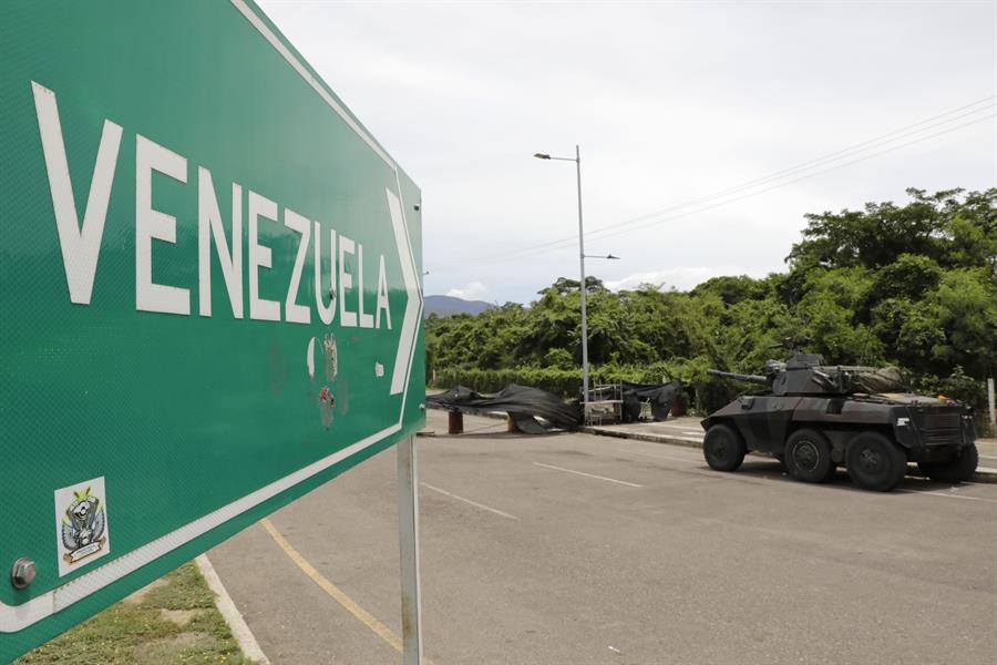 Venezuela y Colombia abrirán puente vehicular, "algo grande" para la economía