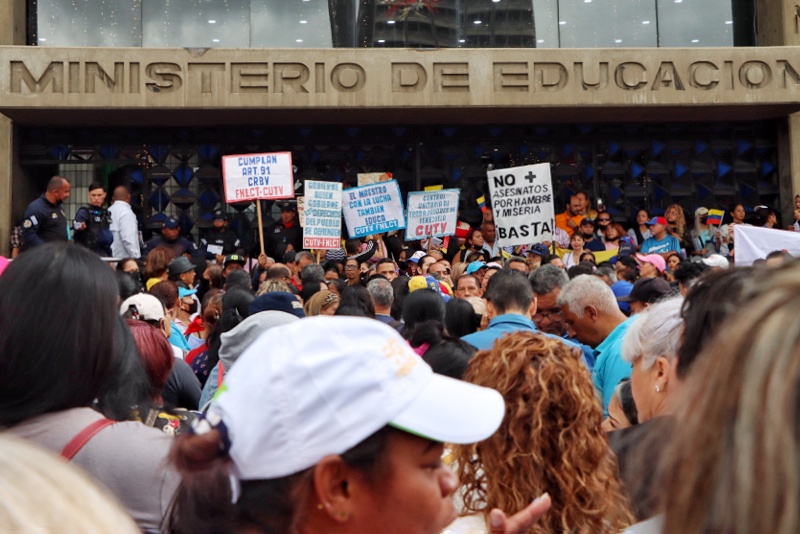 Protesta de educadores- 9 de enero- Caracas (Mairet Chourio)