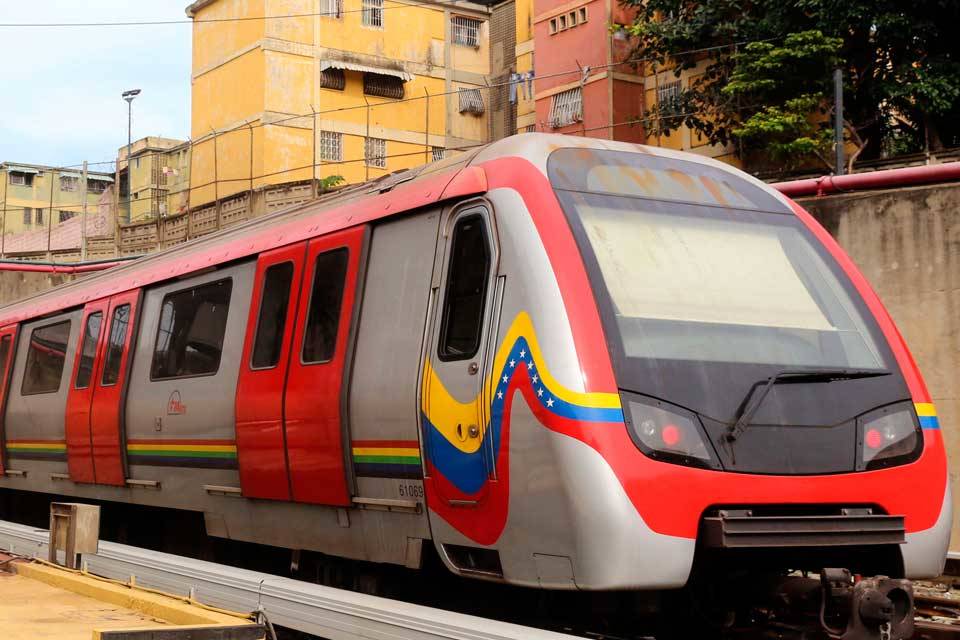 Metro de Caracas y Metrocable tendrán horario especial para navidad y año nuevo