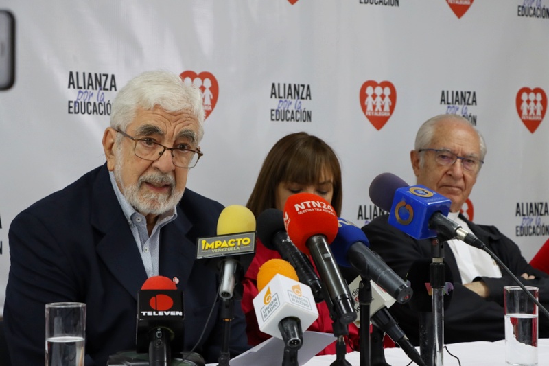 Padre Manuel Aristorena-Fe y Alegría- Alianza por la Educación (Mairet Chourio)
