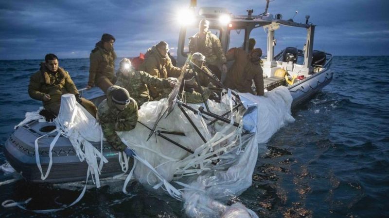 Qué se sabe de los objetos voladores no identificados derribados por Estados Unidos en los últimos días
