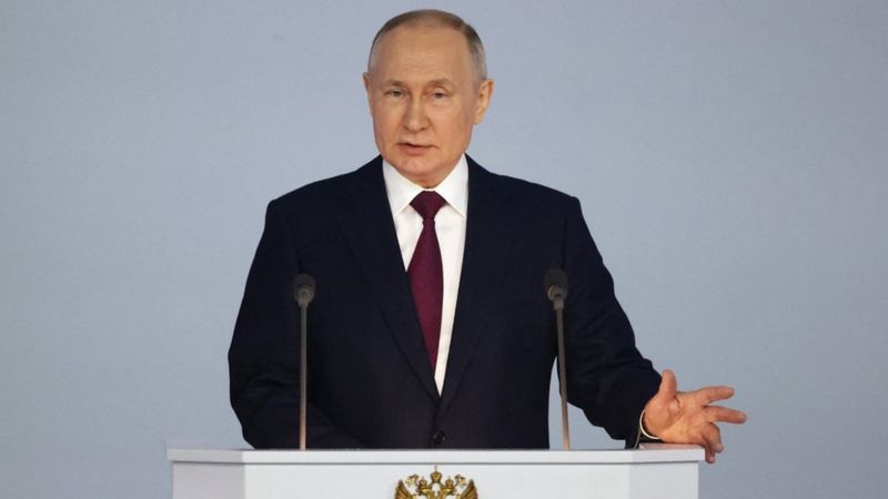 Putin anuncia la suspensión del tratado de armas nucleares que firmó con EE.UU. en un discurso en el que demonizó a Occidente