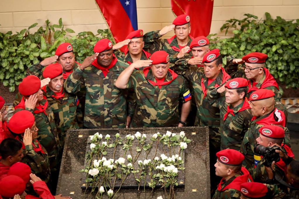 10 años de la muerte de Chávez: Venezuela es una sociedad pretoriana con militares bajo investigación