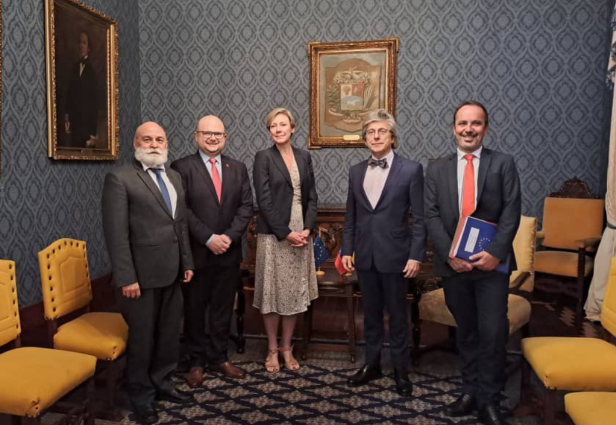 Delegación de la Unión Europea visita Venezuela