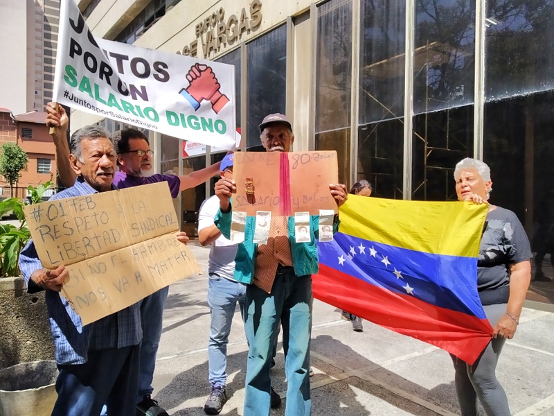 Trabajadores públicos exigen a la OIT (Mairet Chourio)