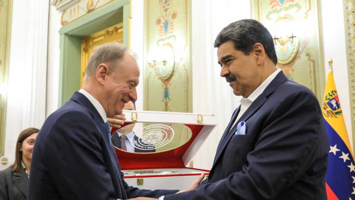 Nicolás Maduro recibe al secretario del Consejo de Seguridad de Rusia
