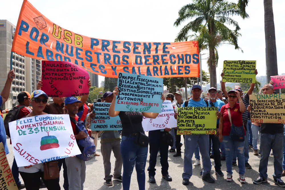Protesta de trabajadores públicos (Mairet Chourio)
