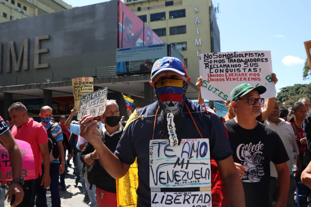 Protesta- trabajadores público (Mairet Chourio)