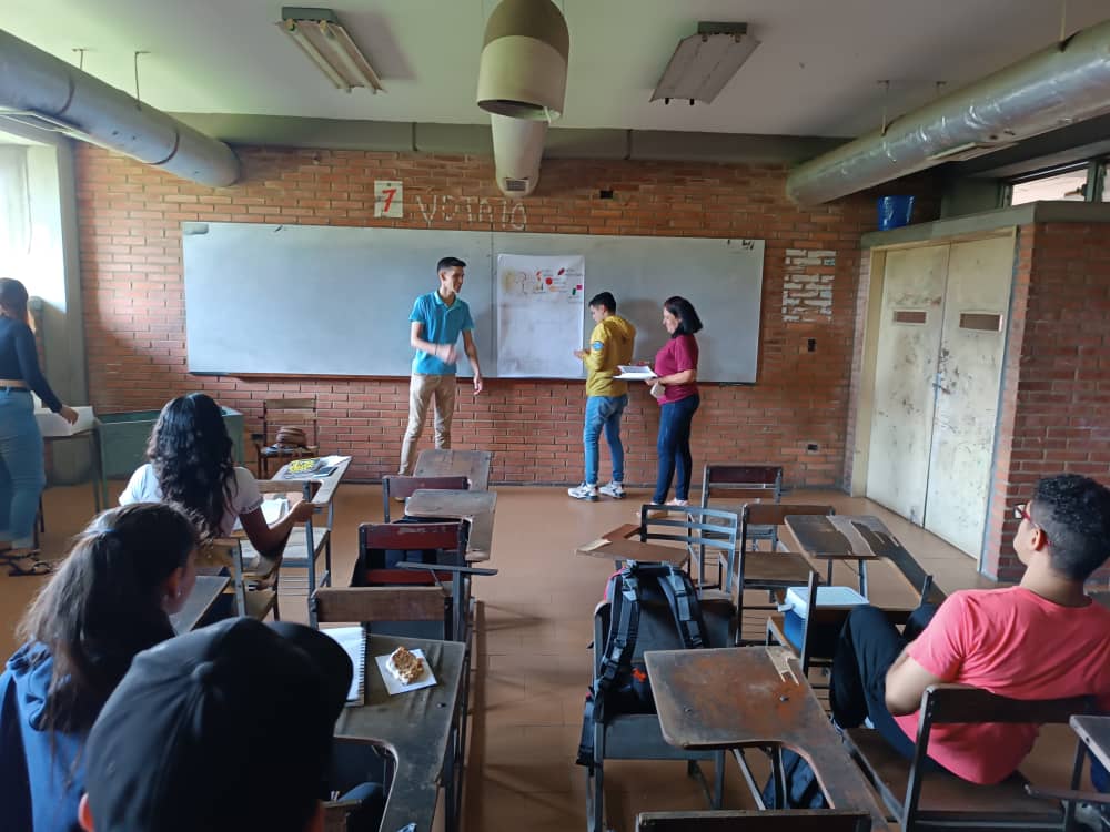 Historias de docentes | De profesora en la UDO a montar una bodega casera
