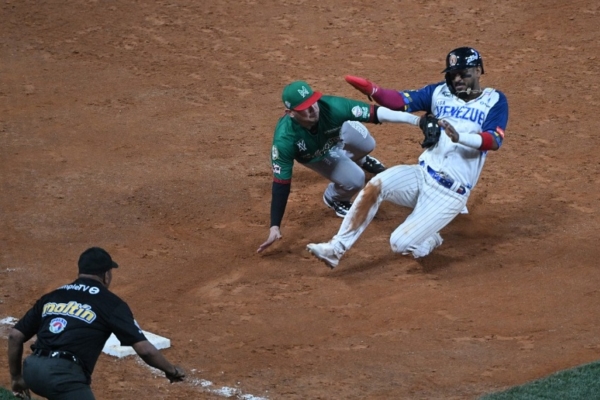 Colombia y Venezuela empatadas en el segundo lugar en víspera de semifinales
