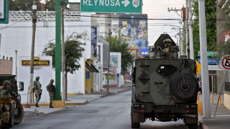 Encuentran muertos a dos de los 4 estadounidenses secuestrados en la frontera norte de México y a los otros dos con vida