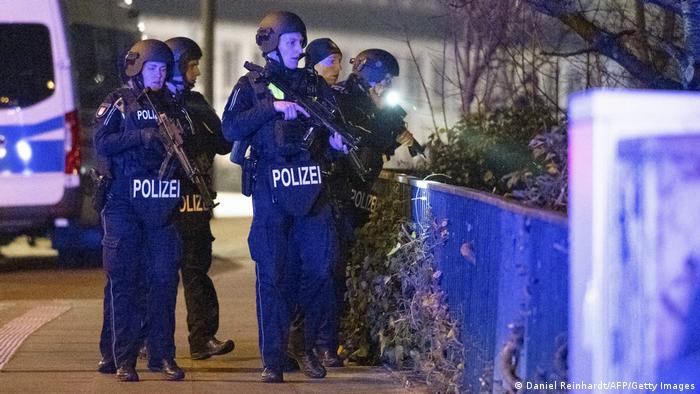 Tiroteo deja ocho muertos en centro de testigos de Jehová en Alemania