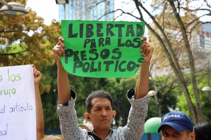 Familiares de presos políticos en el Ministerio Público (Mairet Chourio)