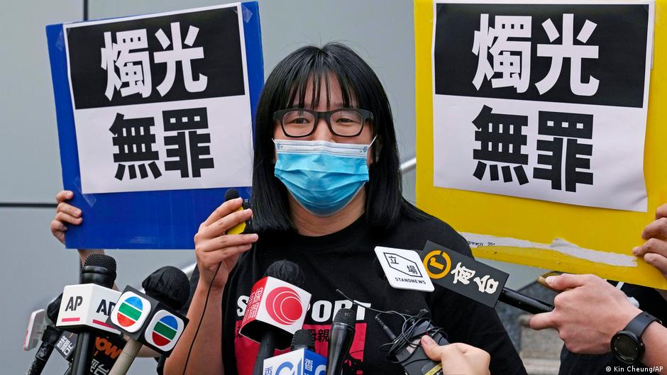Hong Kong sentencia a prisión a organizadores de vigilias de Tiananmén
