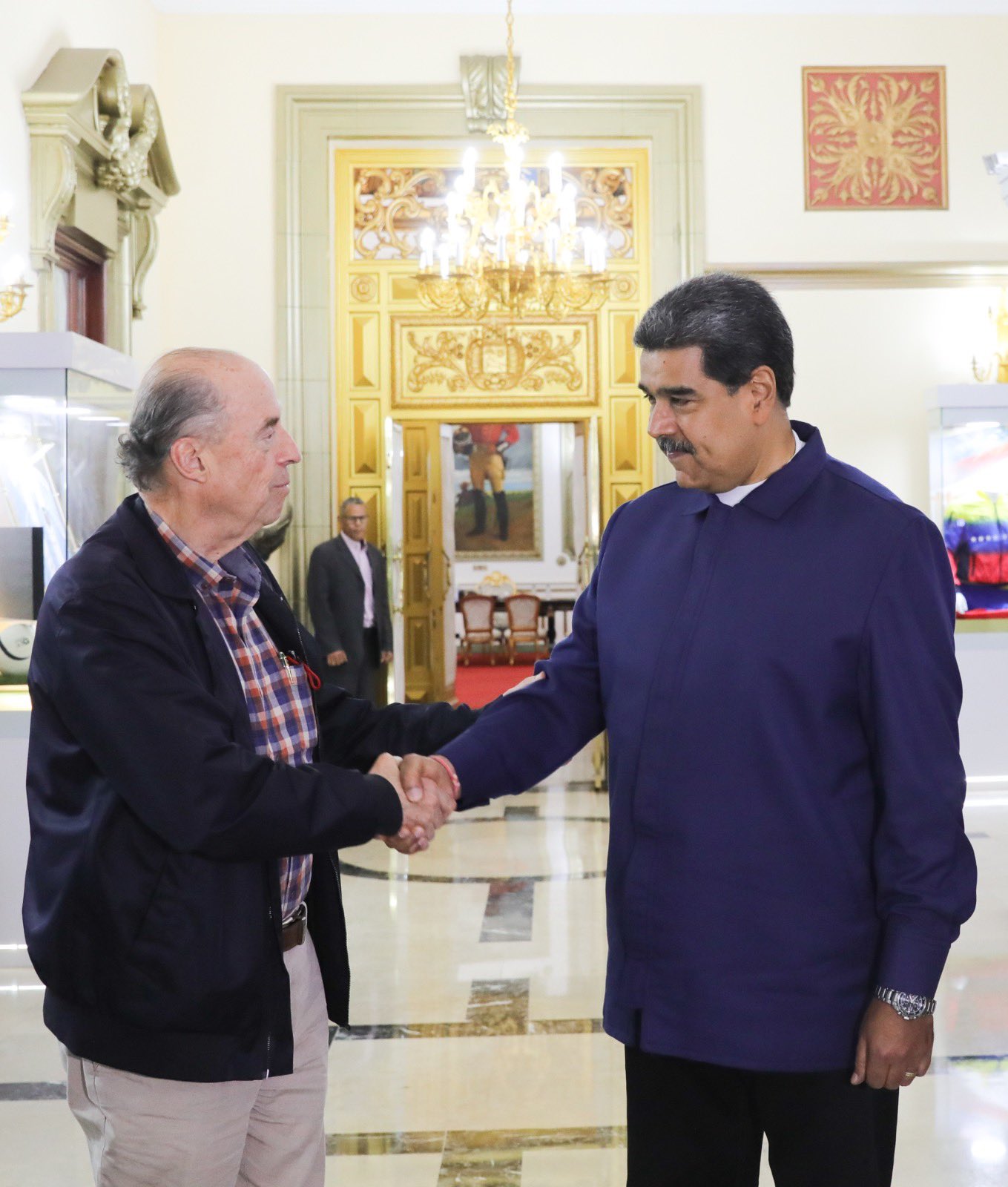 Canciller colombiano dice que culminó "reunión preparatoria" de conferencia con Venezuela tras reunirse con Maduro